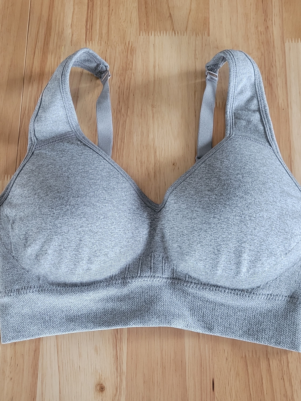 Puma Sports Bra ~ Small ~ Grey - Picture 3 of 3